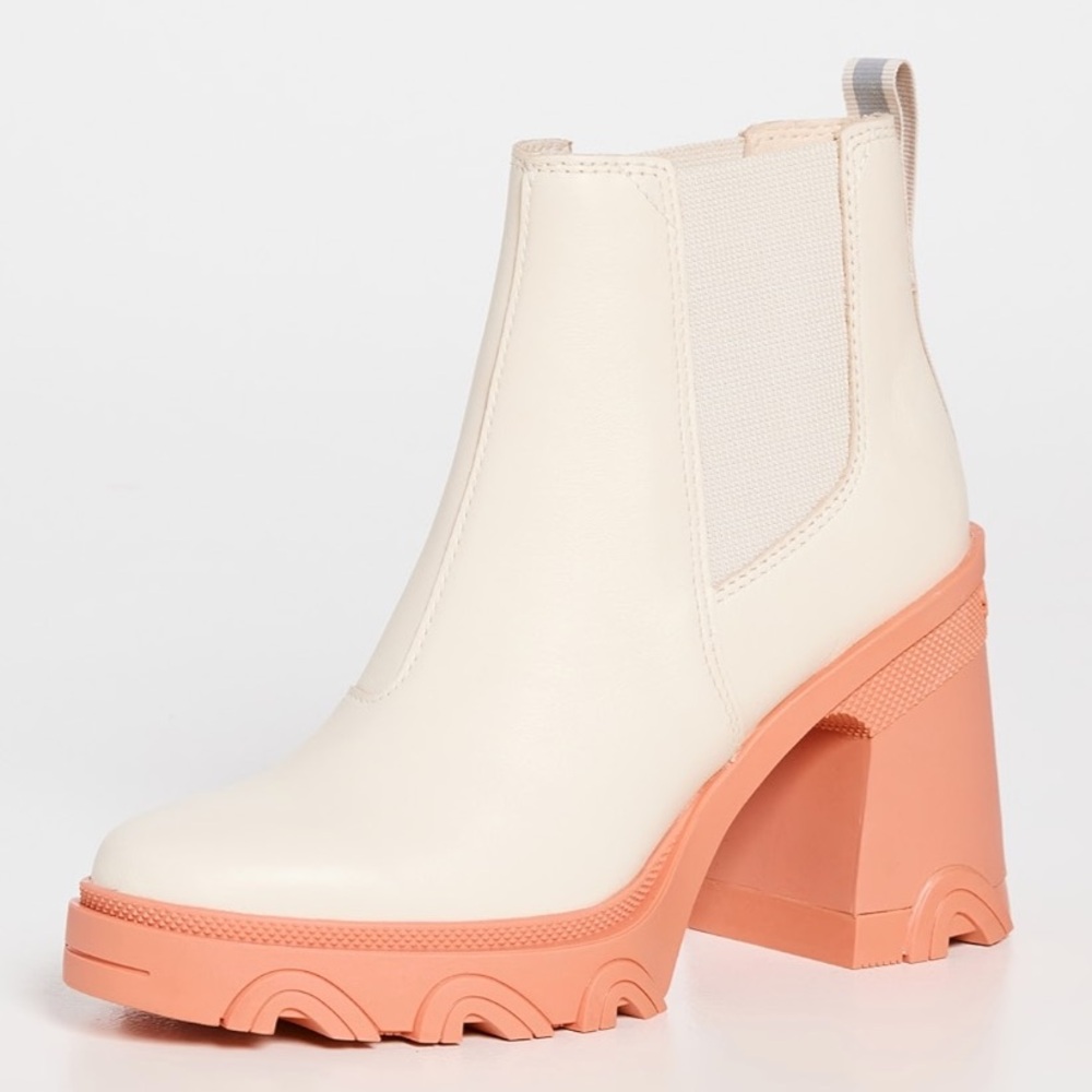 Sorel Brex Heeled Chelsea Booties NIB 10